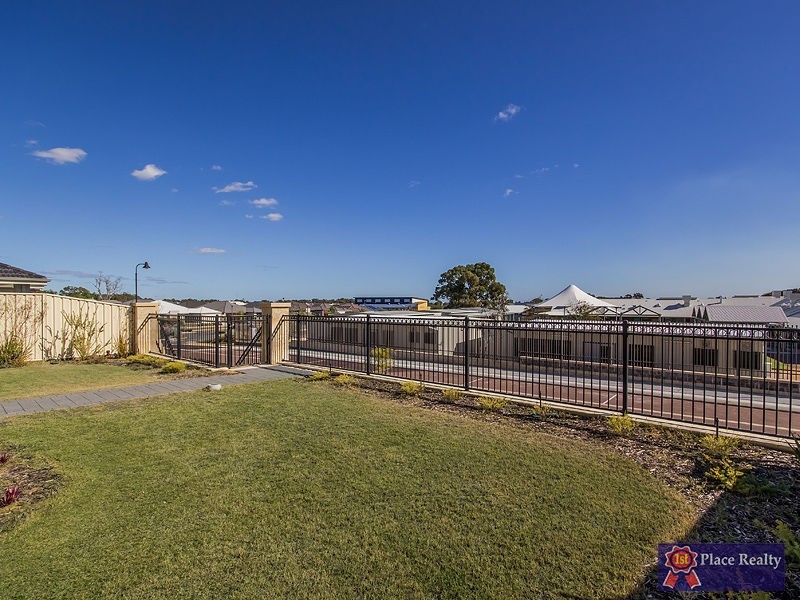 7 Glenbawn Vista, Lakelands WA 6180