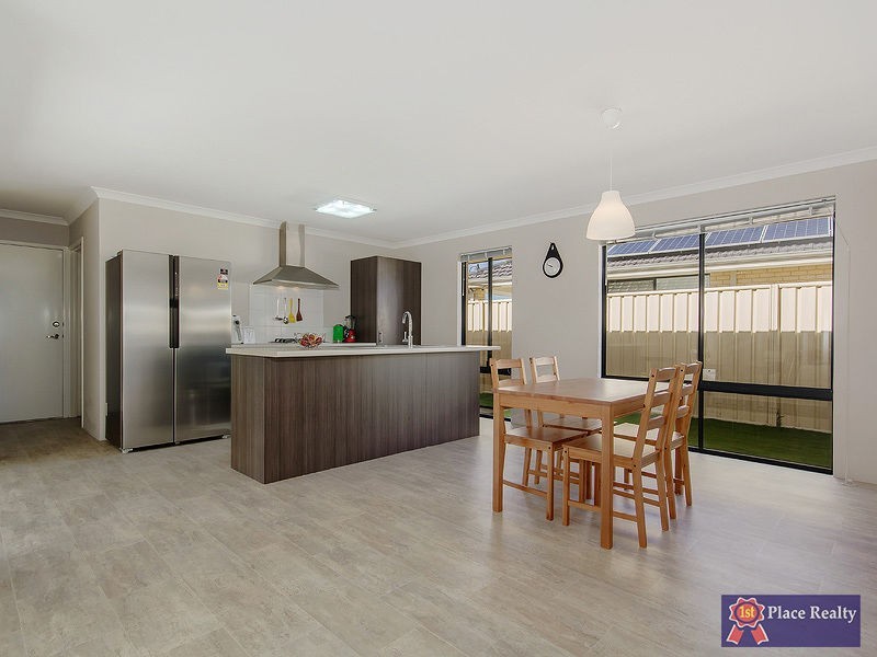 7 Glenbawn Vista, Lakelands WA 6180