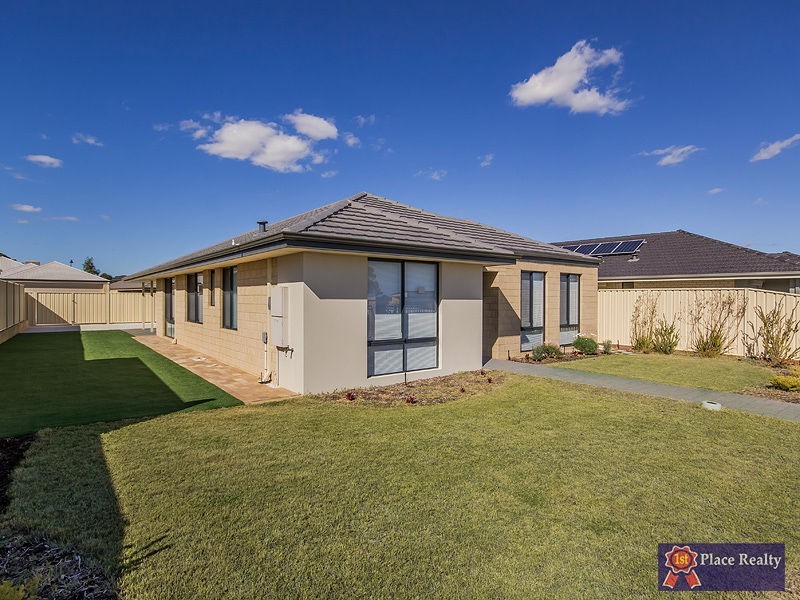 7 Glenbawn Vista, Lakelands WA 6180