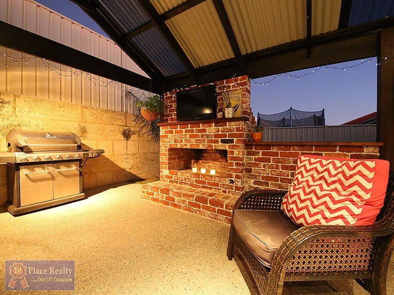 8 Murrin Loop, Lakelands WA 6180