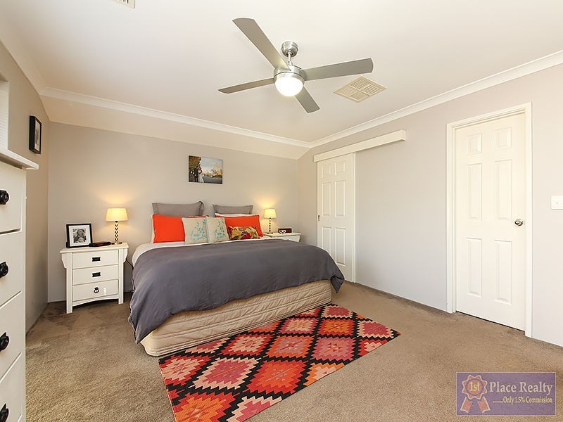 8 Murrin Loop, Lakelands WA 6180