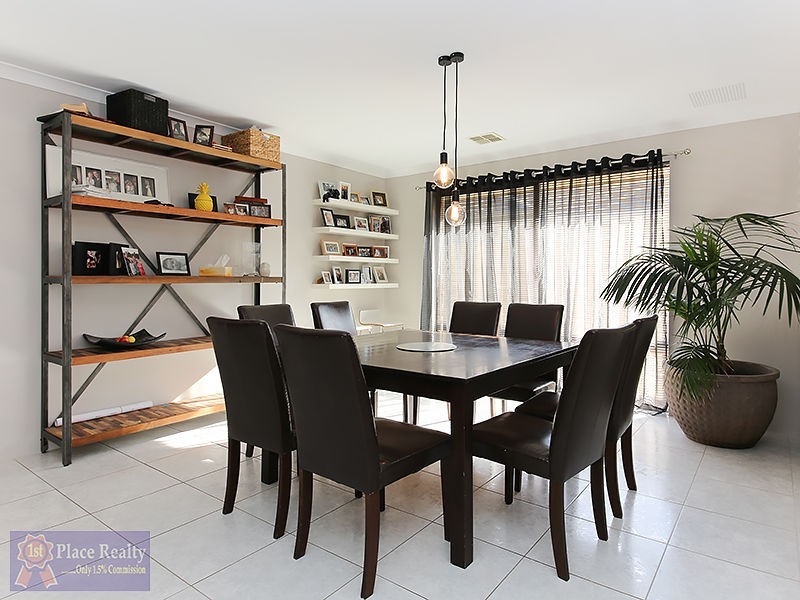 8 Murrin Loop, Lakelands WA 6180