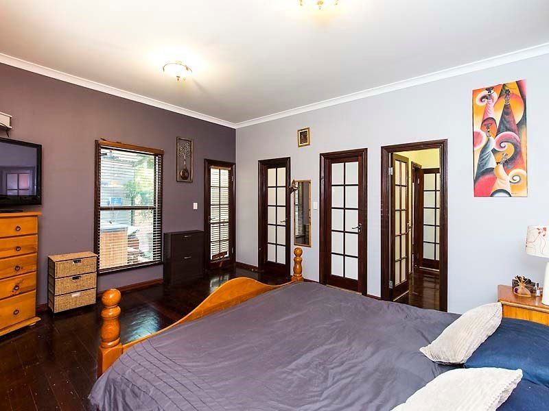 17 Ninda Road, Shoalwater WA 6169