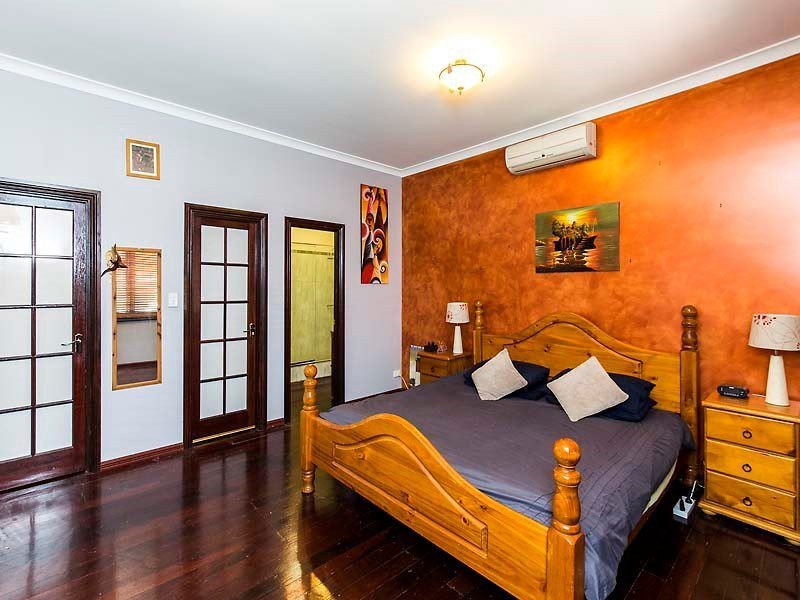 17 Ninda Road, Shoalwater WA 6169