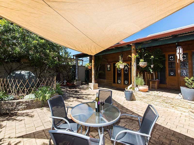 17 Ninda Road, Shoalwater WA 6169