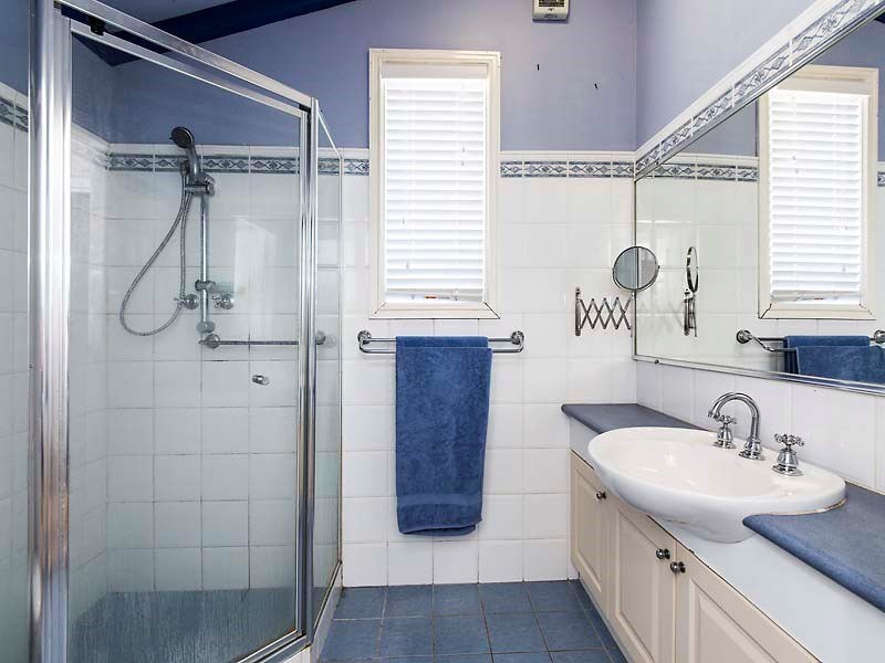 17 Ninda Road, Shoalwater WA 6169