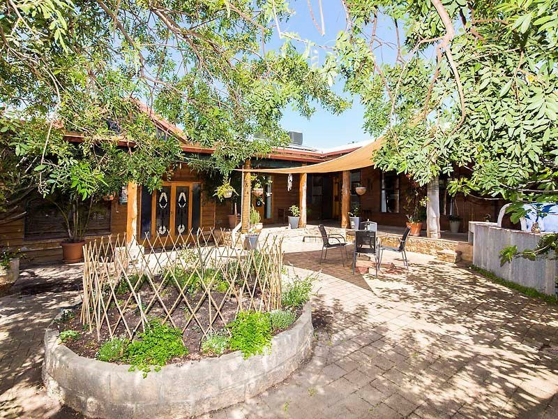 17 Ninda Road, Shoalwater WA 6169