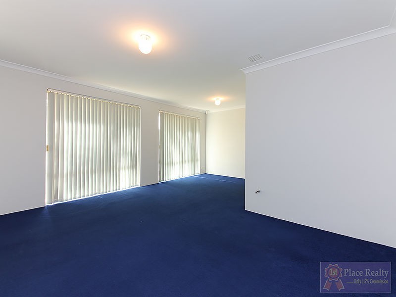 12 Orania Mews, Warnbro WA 6169