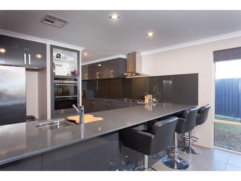1 Strathallen Street, Baldivis WA 6171