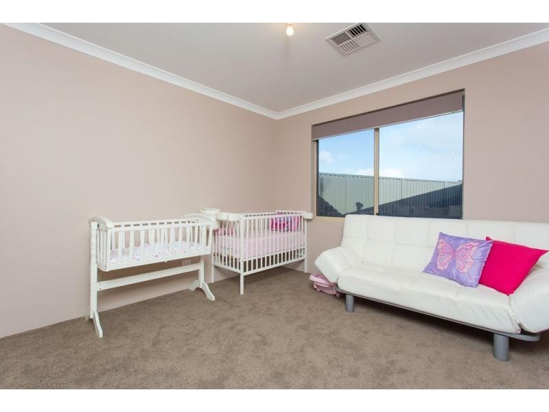 1 Strathallen Street, Baldivis WA 6171