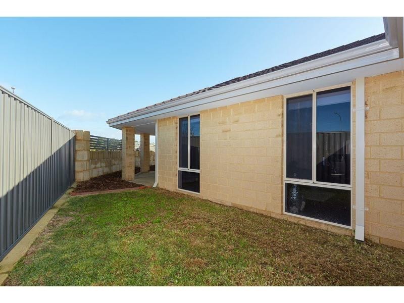 1 Strathallen Street, Baldivis WA 6171