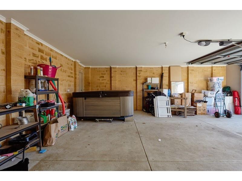 1 Strathallen Street, Baldivis WA 6171