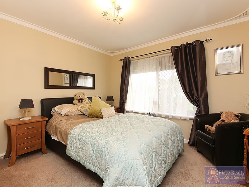 34 McCormick Street, Warnbro WA 6169