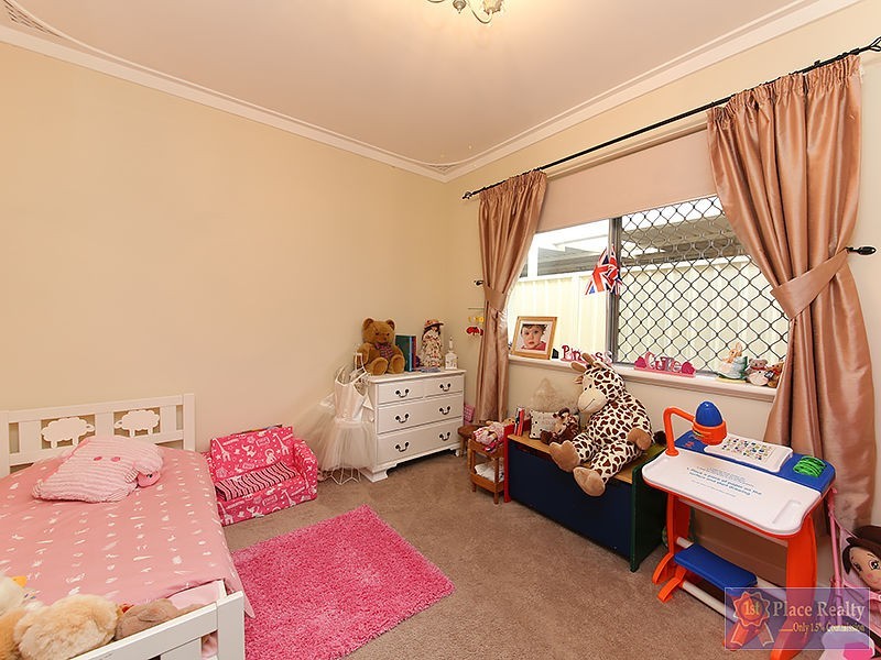 34 McCormick Street, Warnbro WA 6169