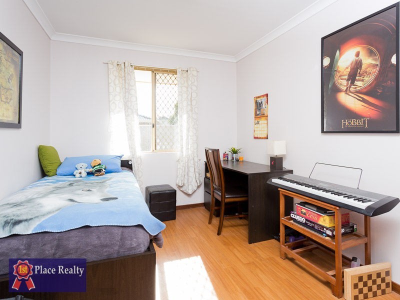 15a Sloan Drive, Leda WA 6170