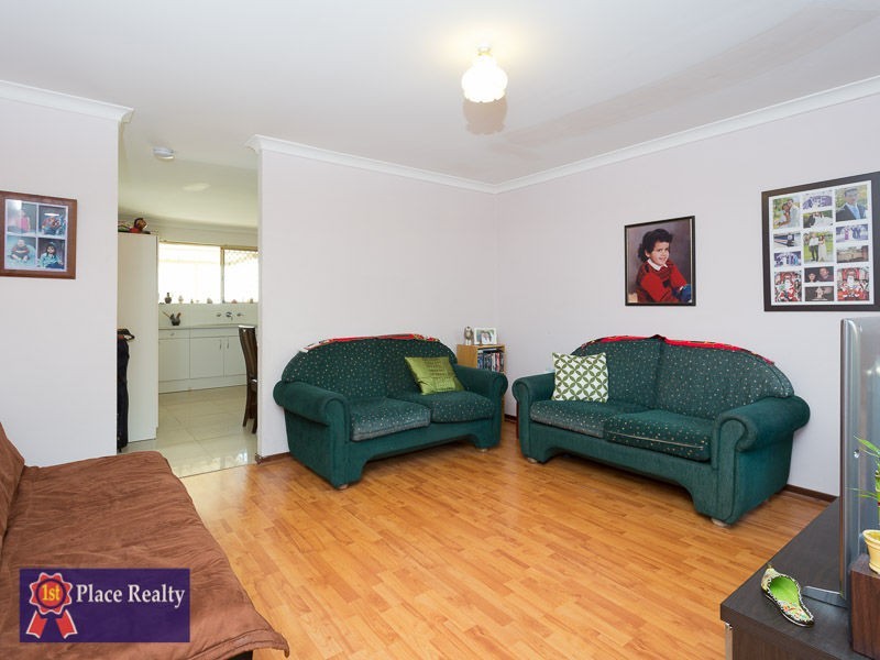 15a Sloan Drive, Leda WA 6170