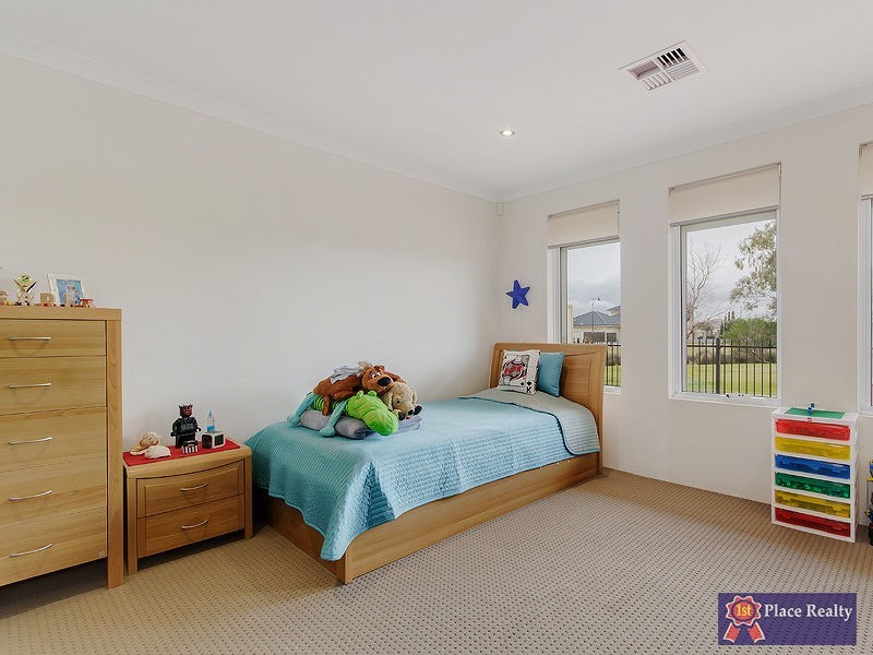 6 Anduril Lane, Rockingham WA 6168