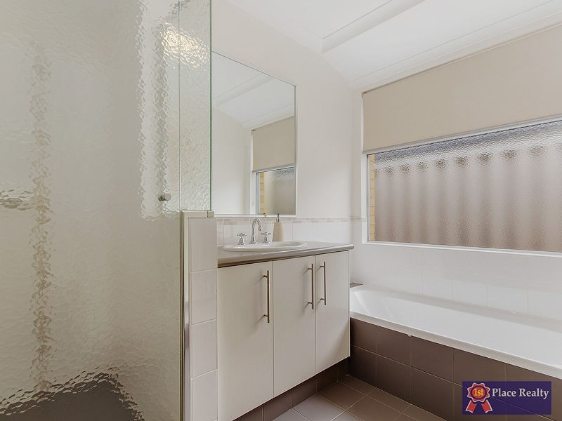 6 Anduril Lane, Rockingham WA 6168