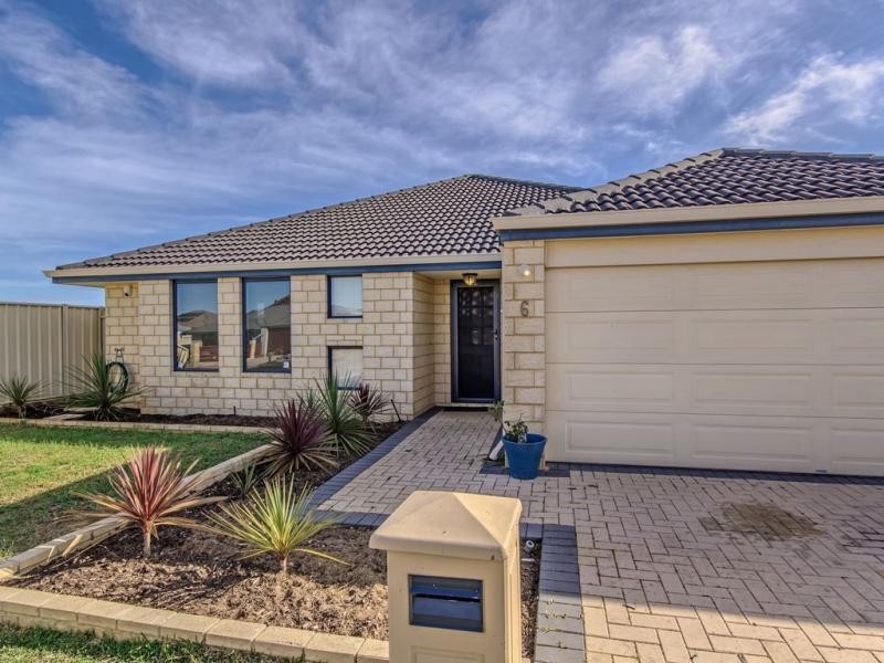 6 Liddell Link, Lakelands WA 6180