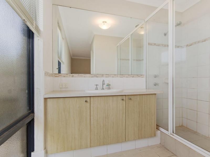 6 Liddell Link, Lakelands WA 6180