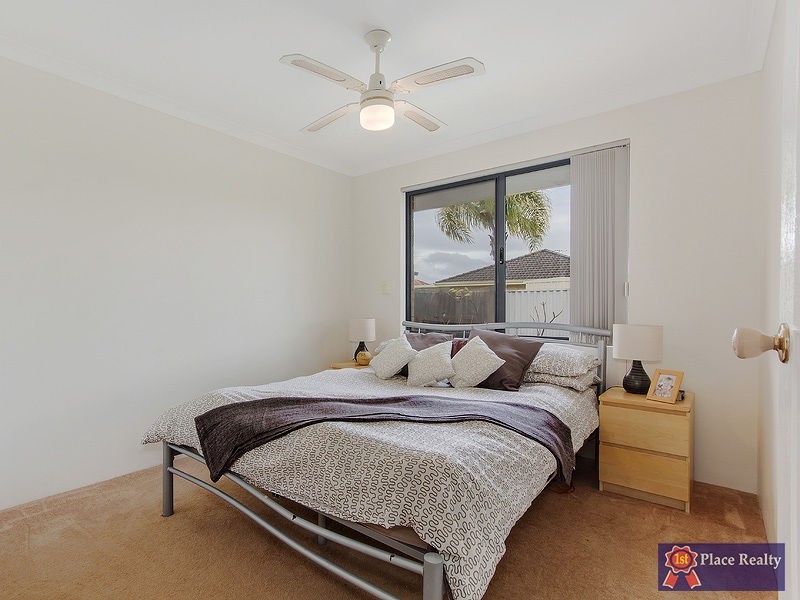 65 Chelmsford Avenue, Port Kennedy WA 6172