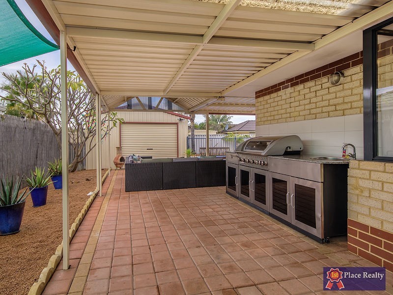 65 Chelmsford Avenue, Port Kennedy WA 6172