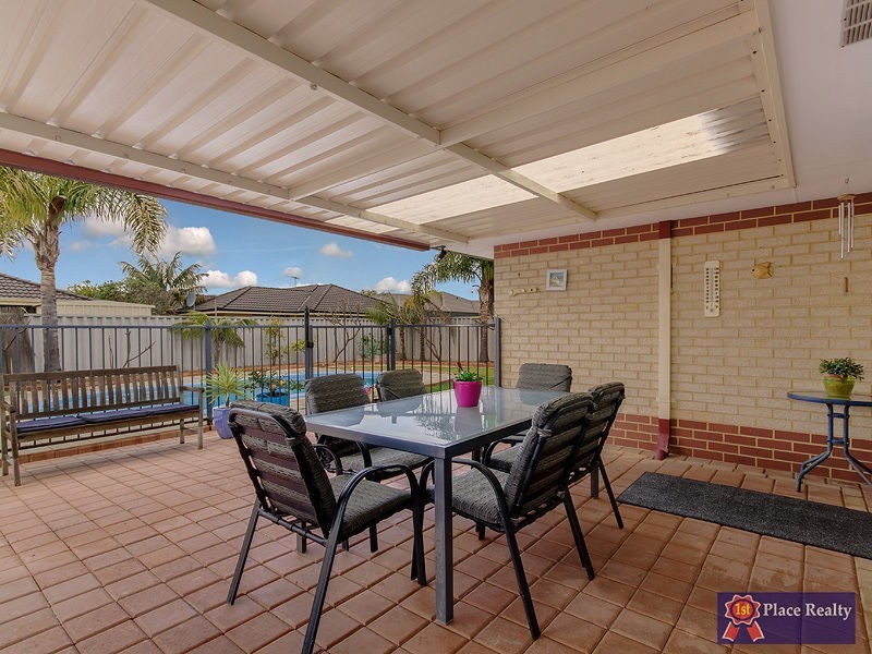 65 Chelmsford Avenue, Port Kennedy WA 6172