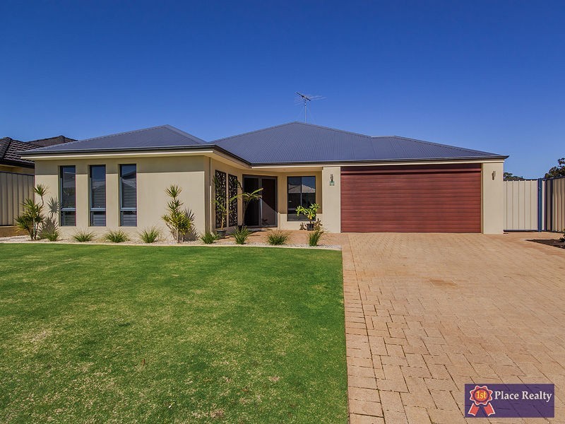 17 Scottsdale Turn, Meadow Springs WA 6210