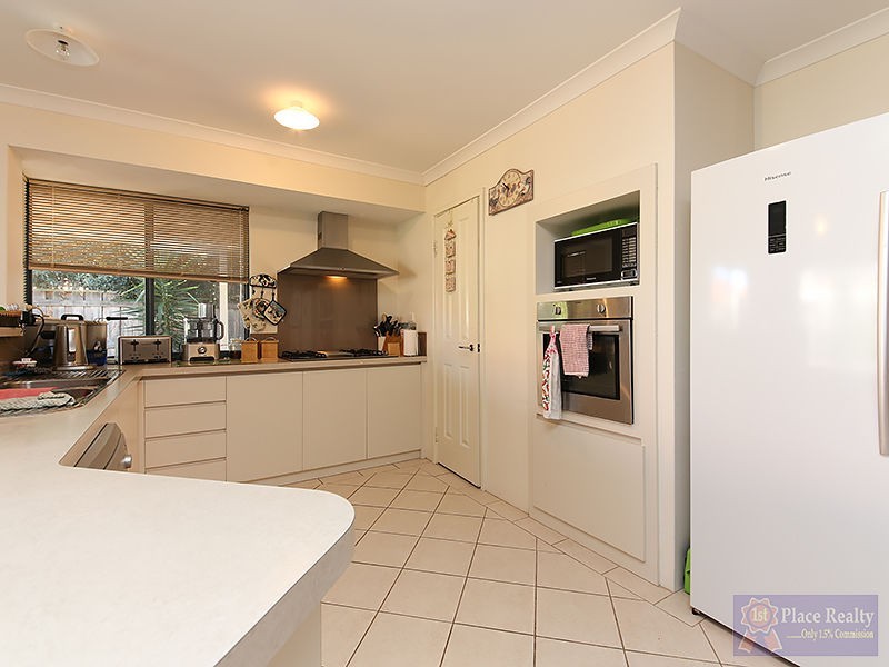 11 Chyverton Corner, Erskine WA 6210