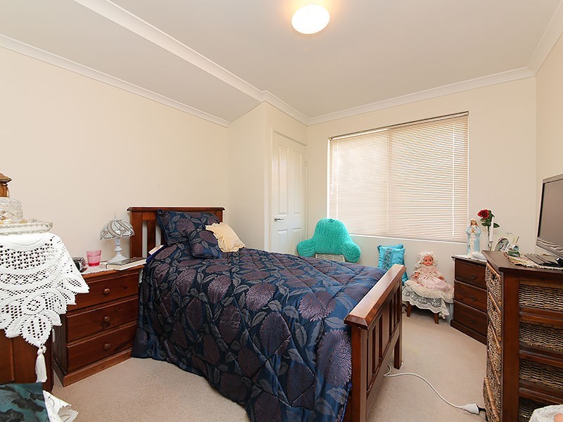 11 Chyverton Corner, Erskine WA 6210