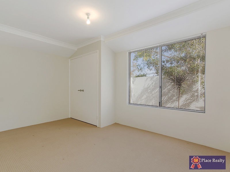 33 Cimarron Edge, Meadow Springs WA 6210