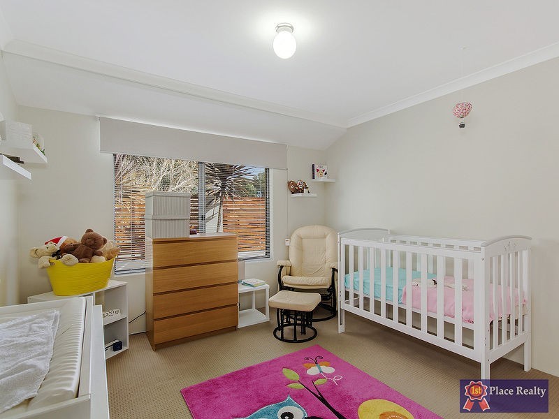 33 Cimarron Edge, Meadow Springs WA 6210