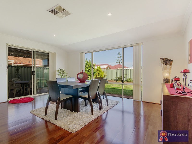 35 Ellington Terrace, Port Kennedy WA 6172