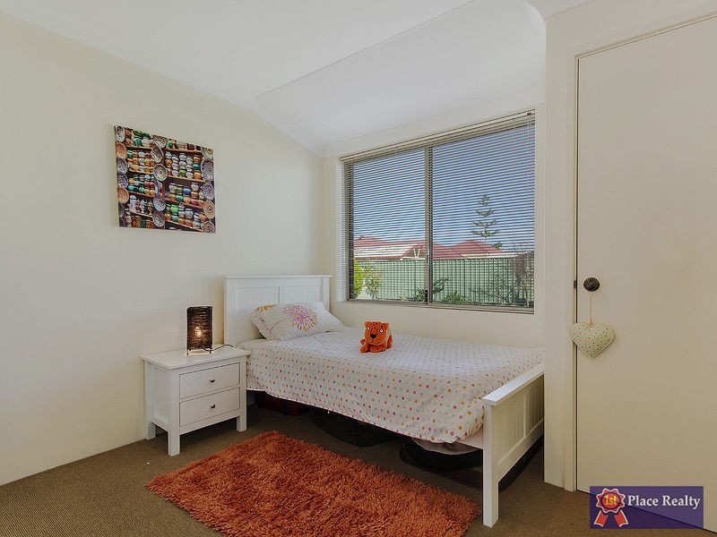 35 Ellington Terrace, Port Kennedy WA 6172