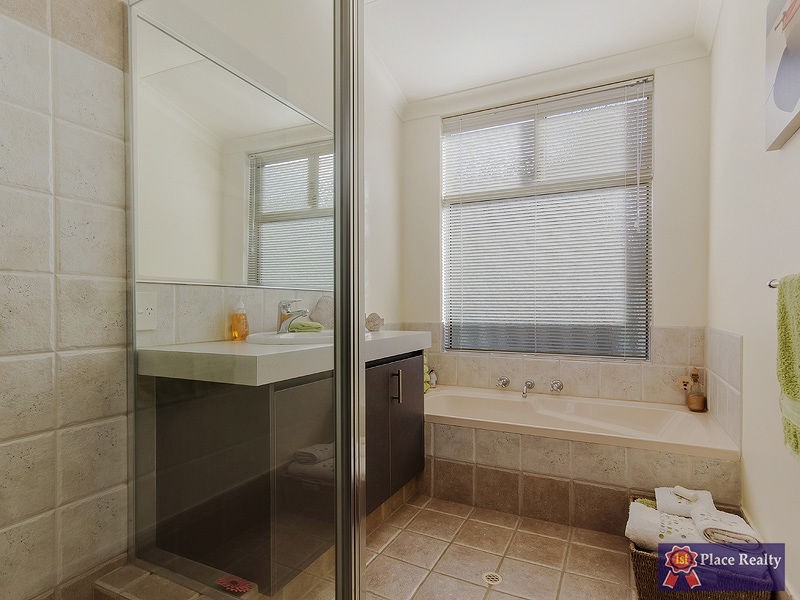 35 Ellington Terrace, Port Kennedy WA 6172