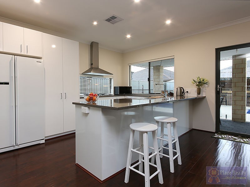 49 Weewar Circuit, South Yunderup WA 6208