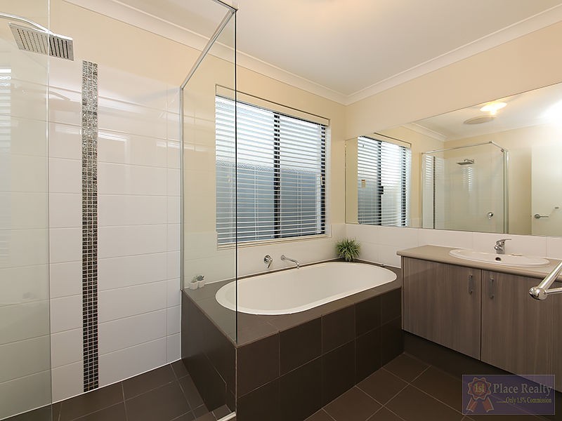 49 Weewar Circuit, South Yunderup WA 6208