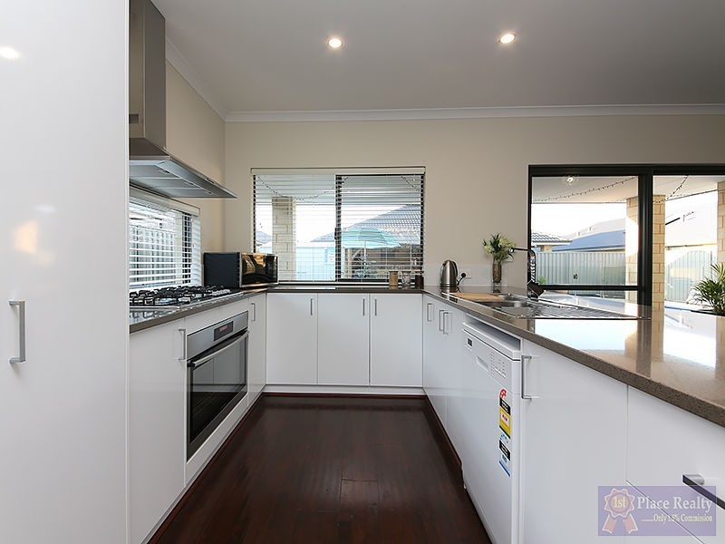 49 Weewar Circuit, South Yunderup WA 6208