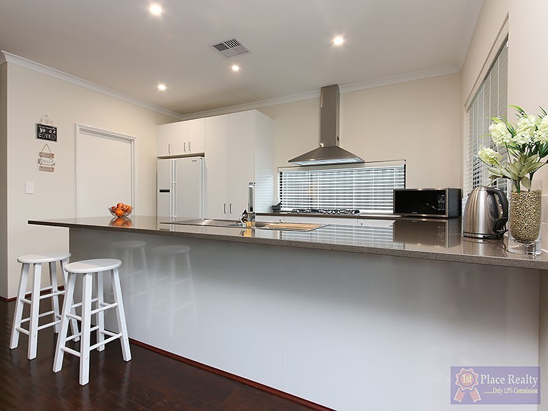 49 Weewar Circuit, South Yunderup WA 6208