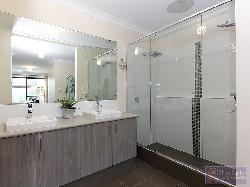 49 Weewar Circuit, South Yunderup WA 6208