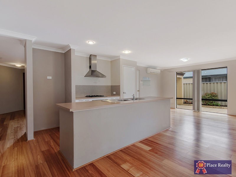 15 Noosa Drive, Secret Harbour WA 6173