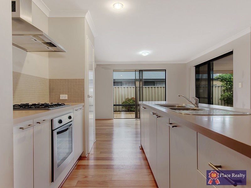 15 Noosa Drive, Secret Harbour WA 6173