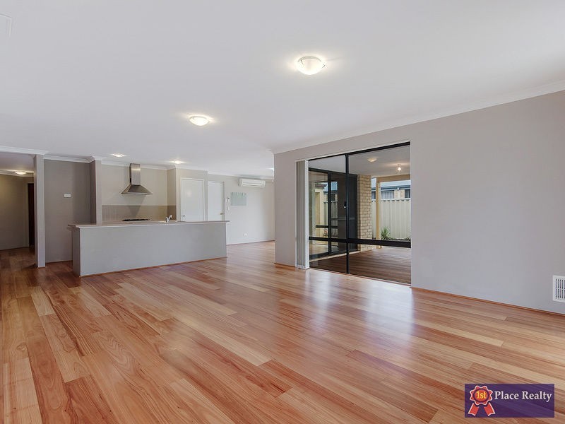 15 Noosa Drive, Secret Harbour WA 6173