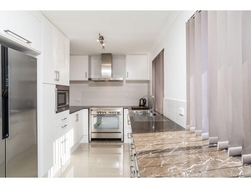 28 Stokesay Street, Orelia WA 6167