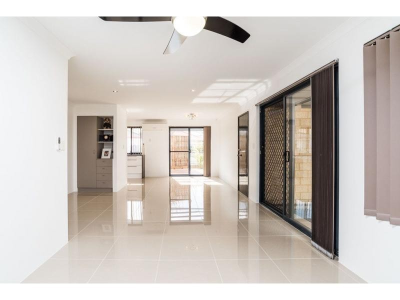 28 Stokesay Street, Orelia WA 6167