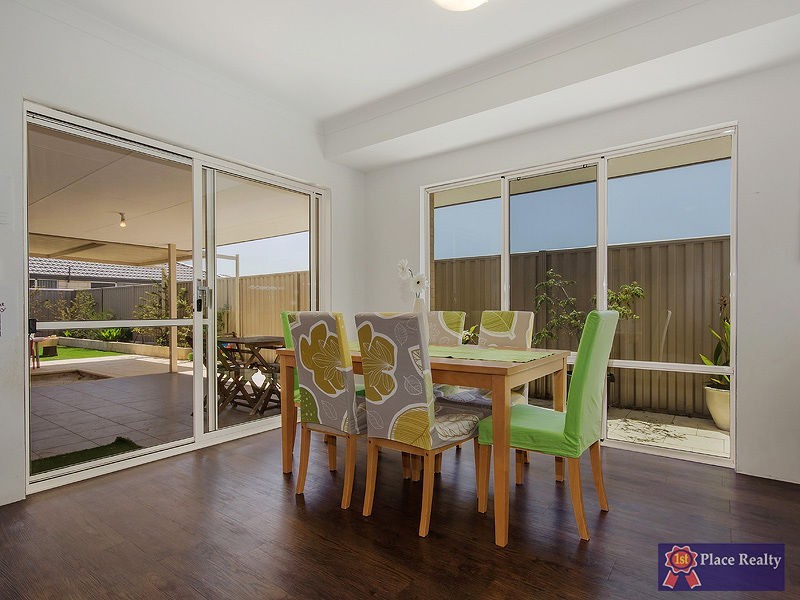 16 D’Arcole Turn, Secret Harbour WA 6173