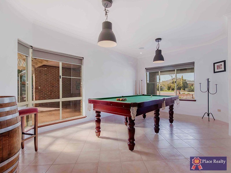 5 Kingsbridge Road, Warnbro WA 6169