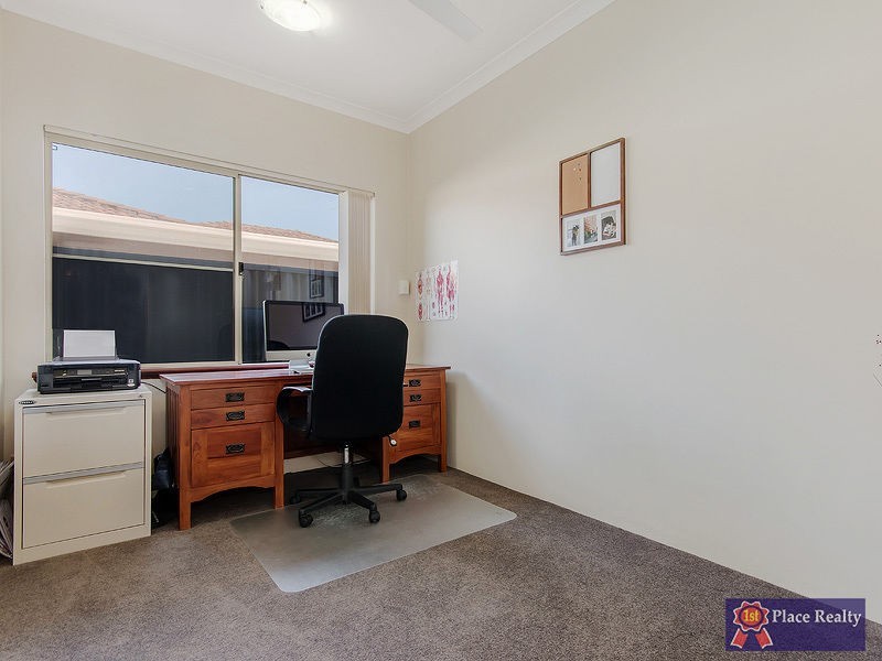 5 Kingsbridge Road, Warnbro WA 6169