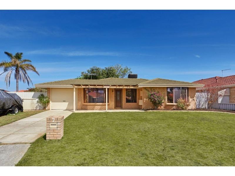 7 Panama Place, Safety Bay WA 6169