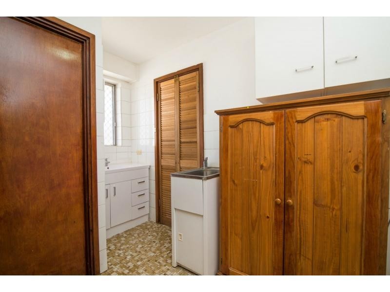 Unit 4/5 Welshpool Road, St James WA 6102